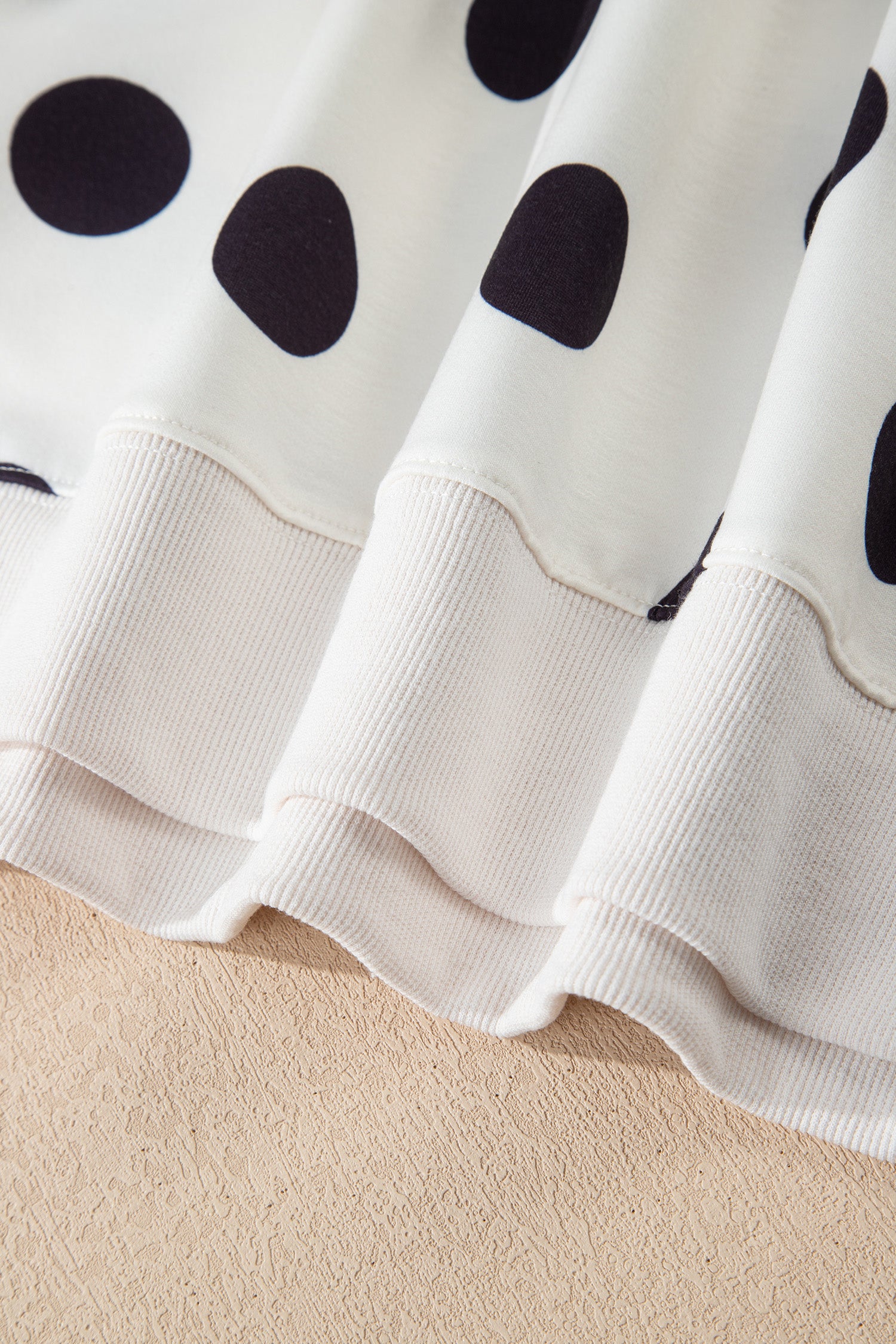 Pink Polka Dot Print Drop Shoulder Pullover Drawstring Shorts Set